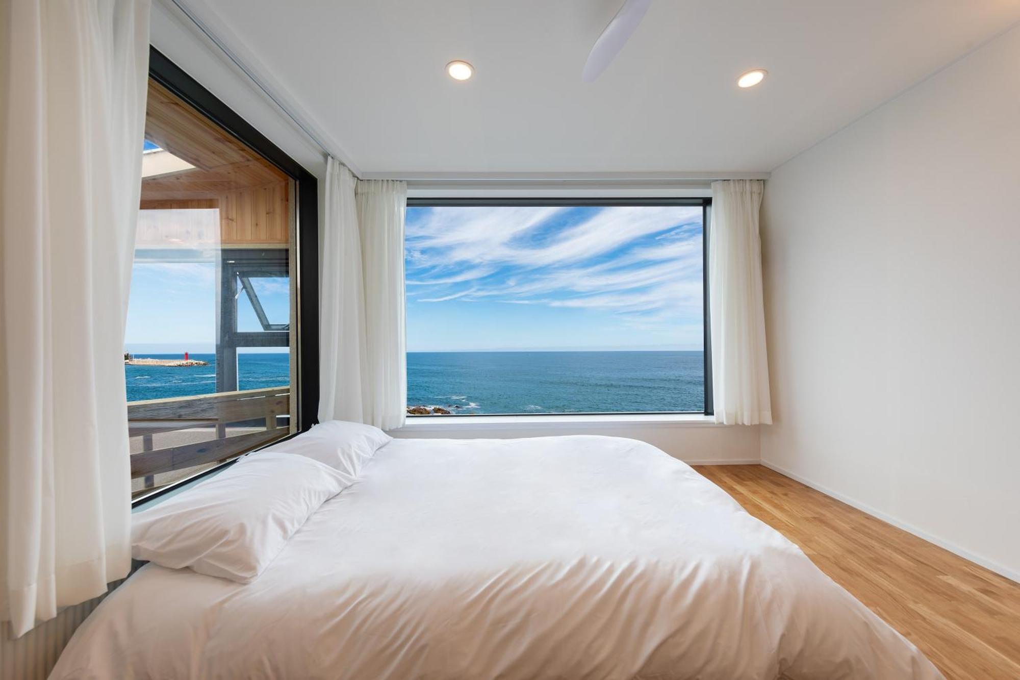 Gangneung Hue Pension Ocean View, Spa, Couple 客房 照片