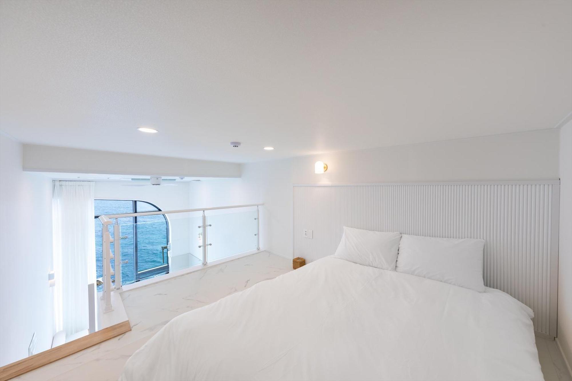 Gangneung Hue Pension Ocean View, Spa, Couple 客房 照片